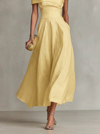 Gelbes Leinen-Maxikleid mit einer Schulter