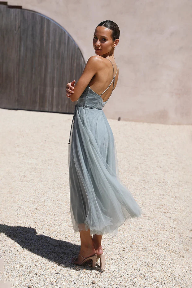 Diana Kleid in Midi-Länge - Salbeigrün