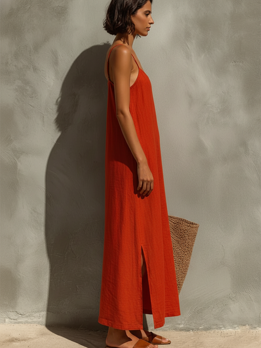 Rotes Baumwollkleid mit quadratischem Ausschnitt und Spaghettiträgern
