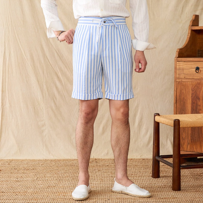 Bermudas aus Seersucker mit Streifenmuster und Bundfalten