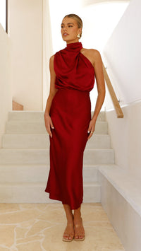 Esther Langes Kleid - Weinrot