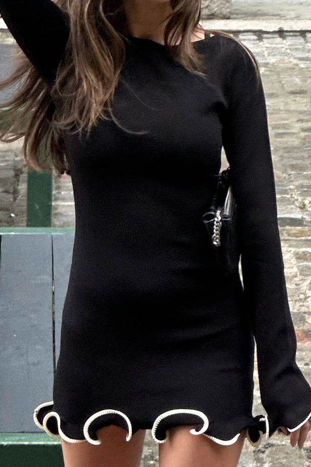 Französisch inspirierte Strick-Kurzes Kleid mit Rüschensaum