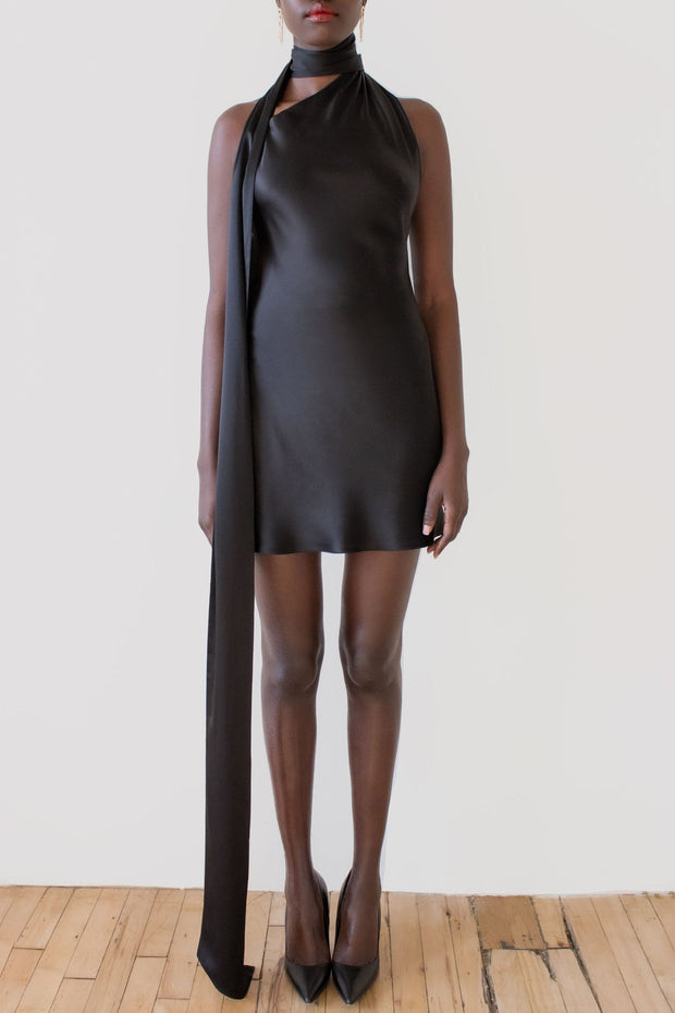 Rückenfreies Neckholder-Satin-Kurzes Kleid