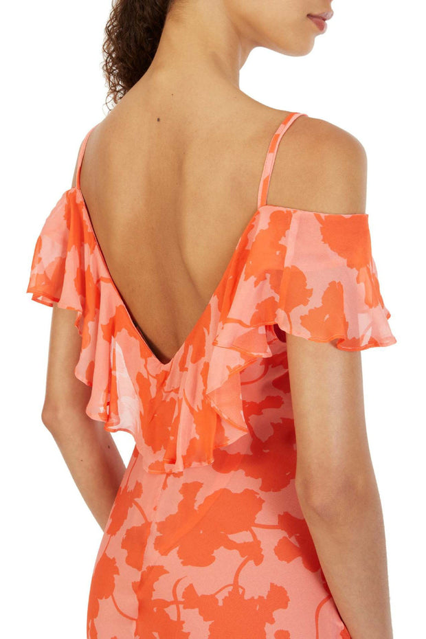 figurbetontes Kleid mit Schlitz und figurbetontem Schnitt