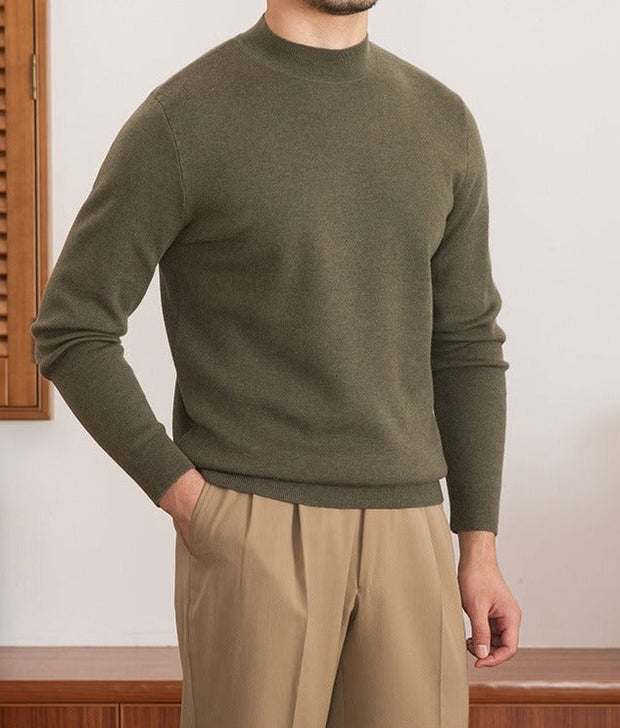 Pullover aus Wollmischung mit Stehkragen und schmalem Schnitt