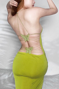 Schickes Midi-Kleid mit Taillenband und figurbetontem Schnitt im modernen Stil