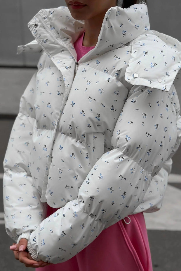 Steppjacke mit Blumenmuster im modernen Stil