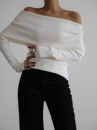 Minimaler Pullover aus Strick in Creme