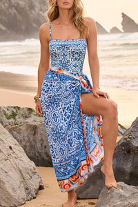 Blaues Badeanzug-Set mit Ethno-Muster im modernen Stil