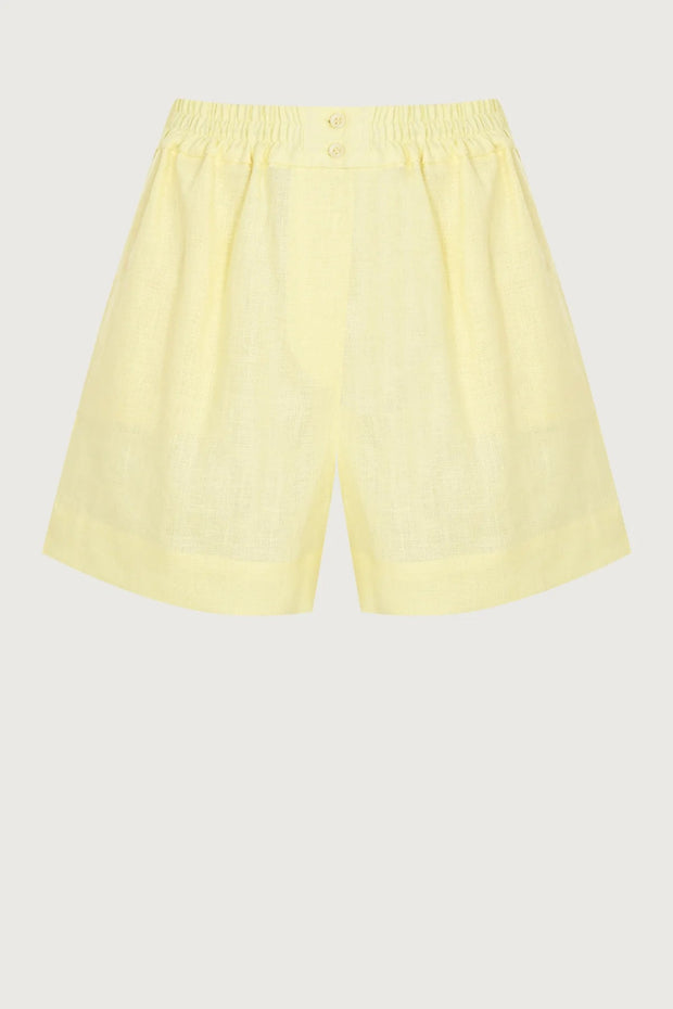 Nola Weste-Shorts-Set im modernen Stil