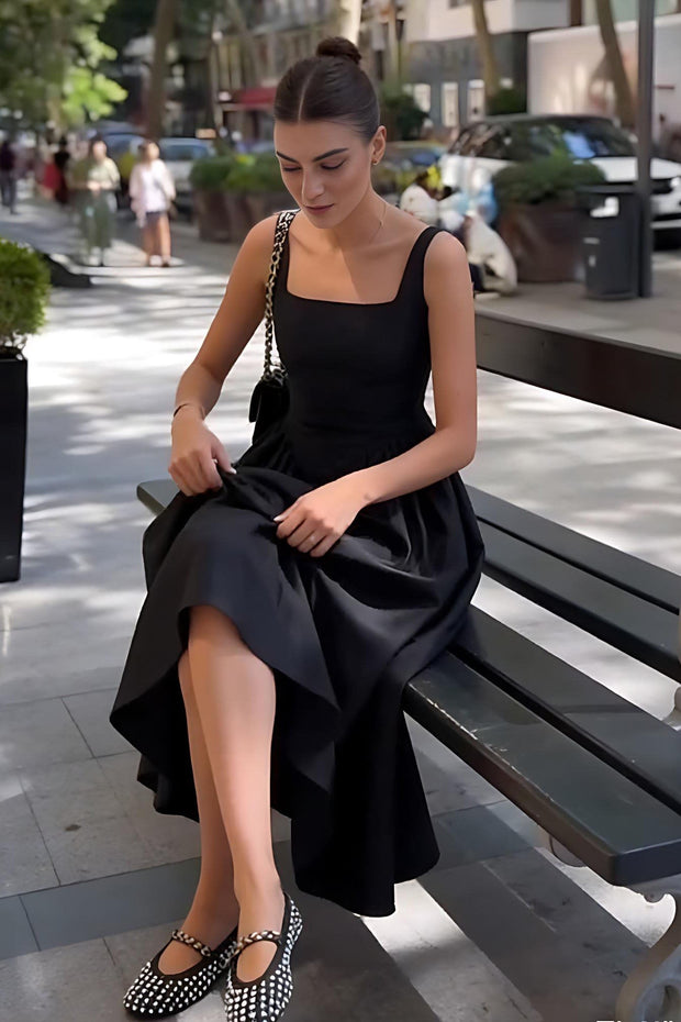Modisches rückenfreies Kleid mit Schleife und Temperament im modernen Stil