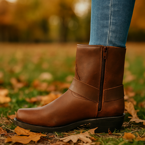 Niedrige Damenstiefel aus veganem Leder mit seitlichem Reißverschluss - Alondra