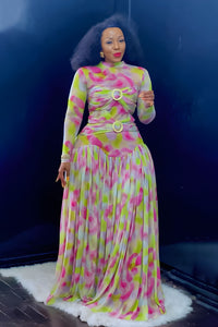 Pastellfarbiges Mirage Netzstoff Maxikleid