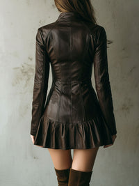 Braunes Eco-Leder eng anliegendes Mini-Kleid mit Reißverschluss und ausgestelltem Saum im modernen Stil