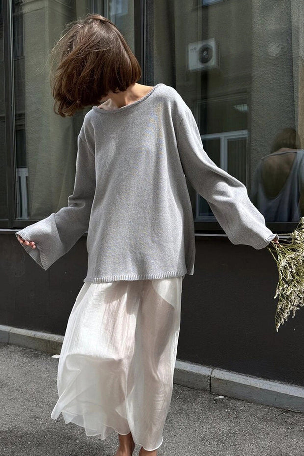 Versteckter Open-Back-Lazy-Pullover im modernen Stil