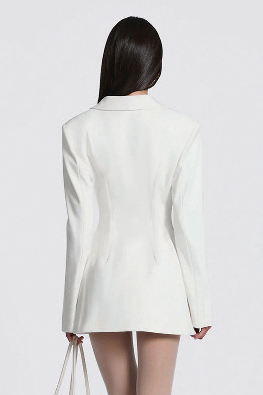 Mini-Kleid mit tiefem V-Ausschnitt und tailliertem Blazer-Schnitt