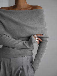 Minimaler Pullover aus Strick in Creme