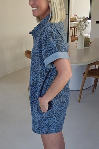 Jini Jeans Playsuit Blau Leo im modernen Stil