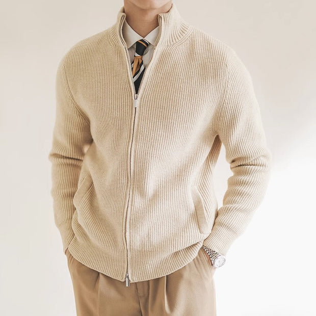 Strickjacke mit Rippstruktur und Reißverschluss