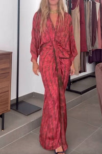 Kleid im Kimono-Stil mit Aufdruck im modernen Stil