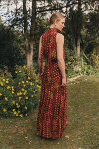 Statement Neckholder-Fransen-Maxikleid