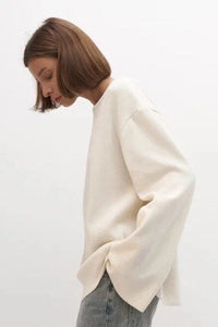 Versteckter Open-Back-Lazy-Pullover im modernen Stil