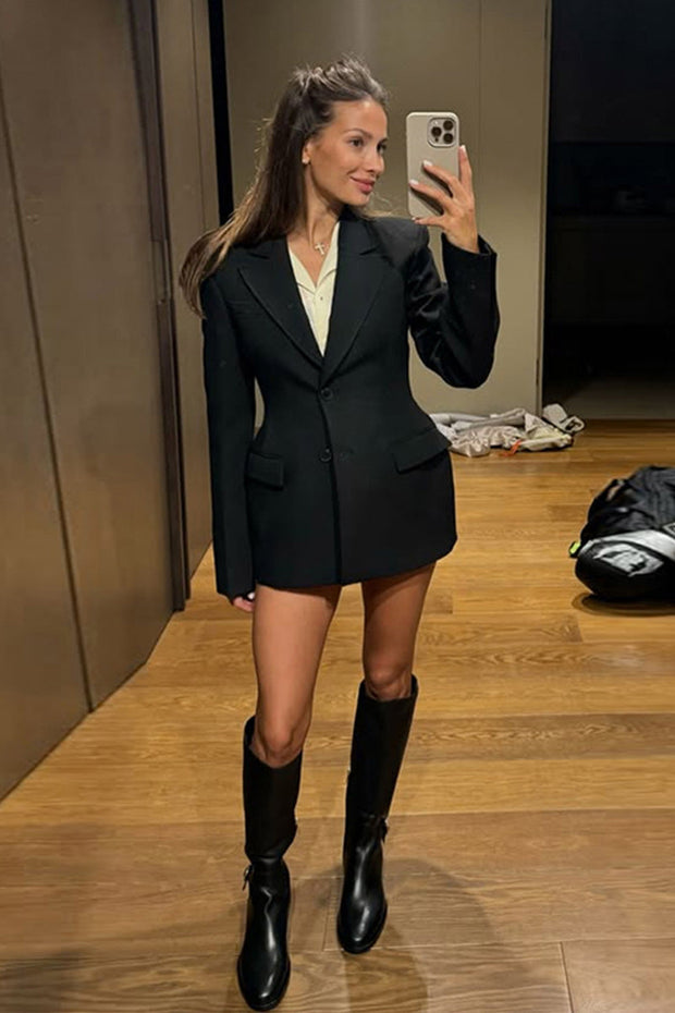 Frühjahrsblazer mit V-Neck und Taillierung