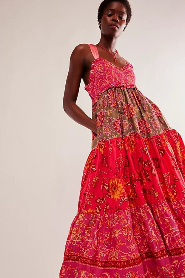 Maxikleid mit Stufen und Blumenmuster, Schleifenband
