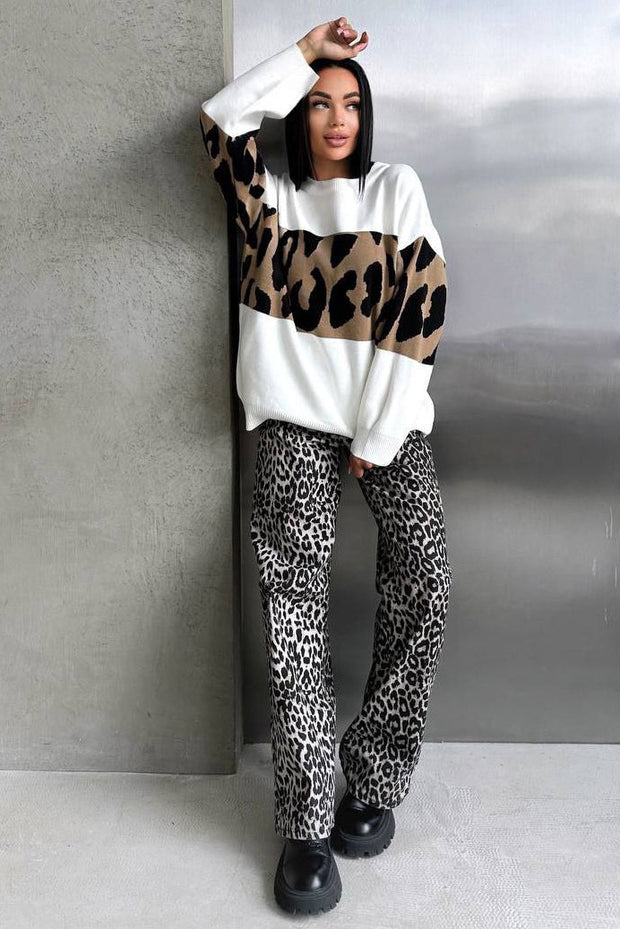 Retro Pullover mit Leopardenmuster und Color-Block-Design im modernen Stil