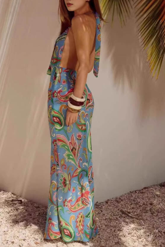 Verdant Shadows – Florales Resort-Langes Kleid