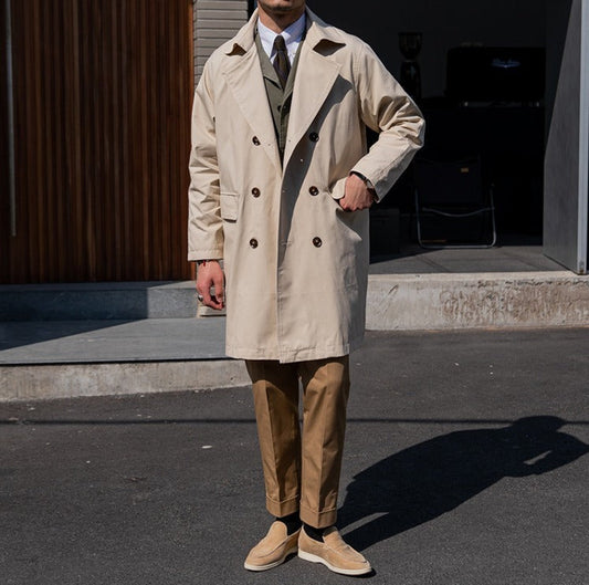 Trenchcoat mit doppelreihigem Schnitt