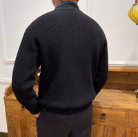 Pullover mit Zopfmuster und Rippstruktur