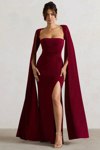 Queen's Cape - Kleid mit Schlitz im modernen Stil