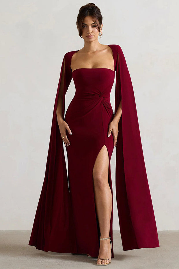 Queen's Cape - Kleid mit Schlitz im modernen Stil