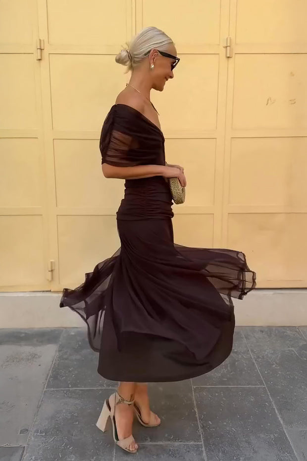 Schokoladenfarbiges Tüll-Langes Kleid
