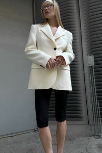 Frühjahrsblazer mit V-Neck und Taillierung