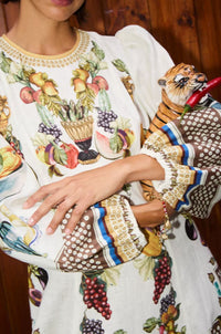 Marcella – Langes Kleid mit Ballonärmeln und Animalprint