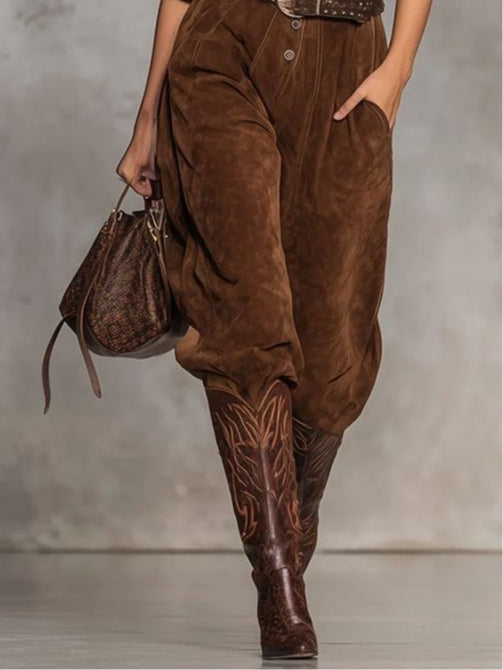 Brauner Wildleder-Overall mit Revers und Knöpfen