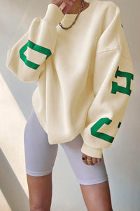 Hoodie mit Buchstaben-Grafik im modernen Stil