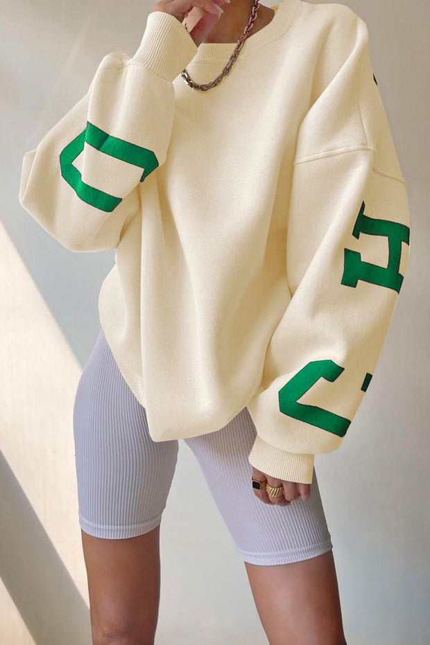 Hoodie mit Buchstaben-Grafik im modernen Stil