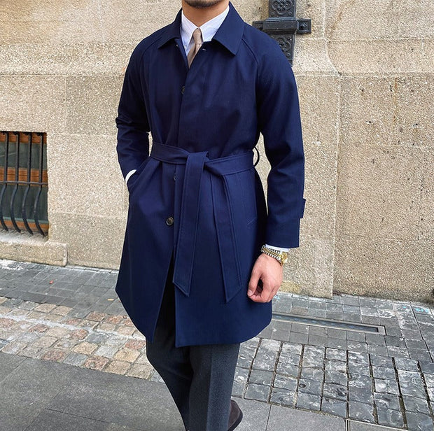 Trenchcoat aus Wollmischung mit Gürtel