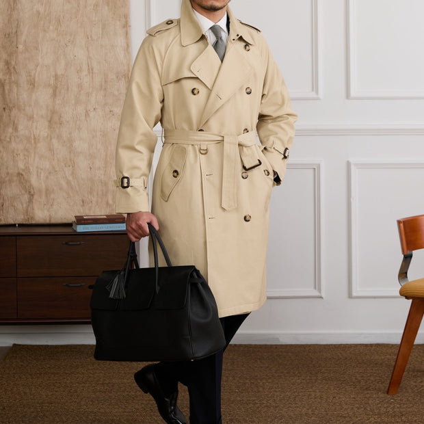 Trenchcoat aus Baumwollmischung mit doppelreihigem Schnitt