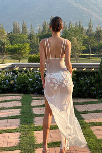 Soft Allure Tüll 3D Blumen Spaghettikleid im modernen Stil