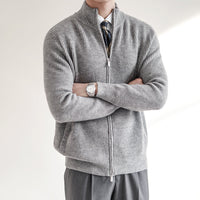 Strickjacke mit Rippstruktur und Reißverschluss