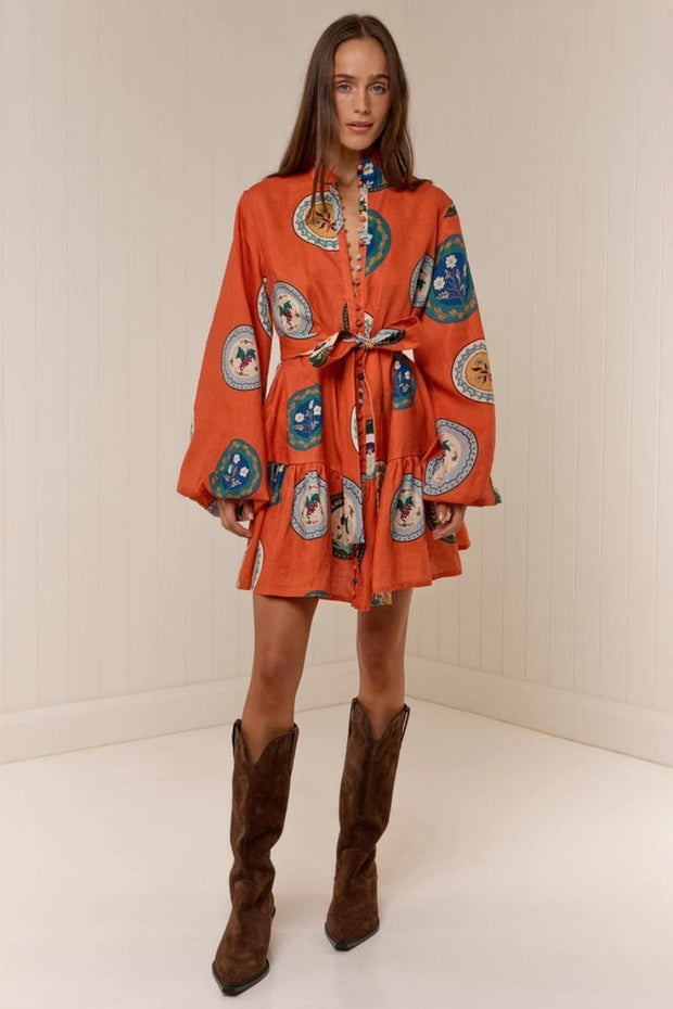 Patchwork-Kleid mit Stehkragen im modernen Stil
