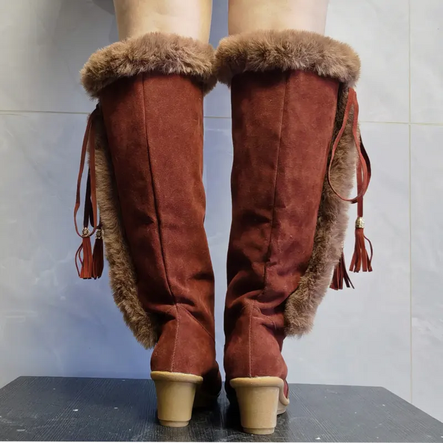 Zorana - Lange Winterstiefel aus Plüsch
