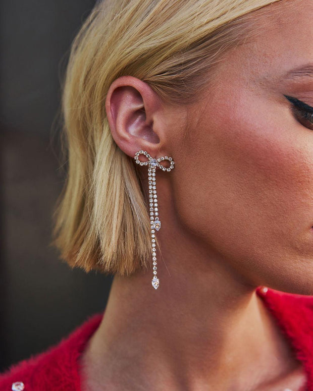Final Touch Strass-Schleifenohrringe im modernen Stil
