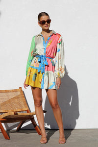 Ashanti Kleid im modernen Stil