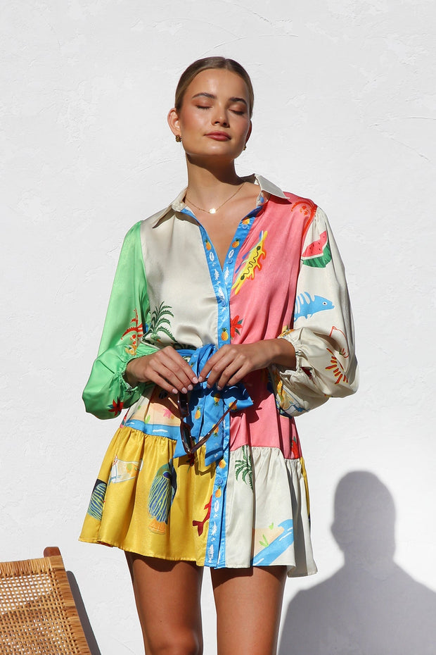 Ashanti Kleid im modernen Stil