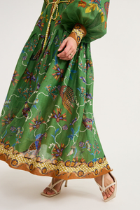 Marcella – Langes Kleid mit Ballonärmeln und Animalprint